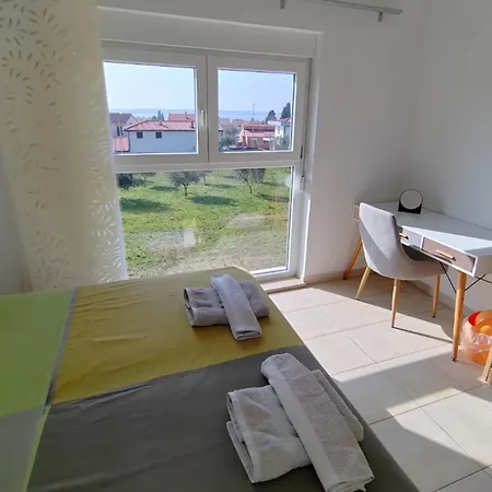 Lighthouse - A3 Twobedroom With Sea View Apartment *