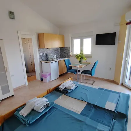Lighthouse - A3 Twobedroom With Sea View *
